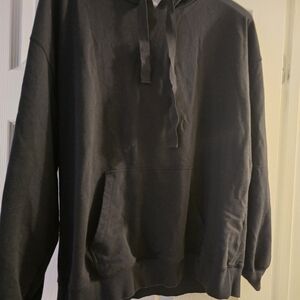 The Drop Women's Black Hoodie